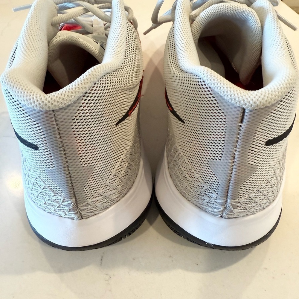 Nike Kyrie Flytrap 6 cobblestone university red black basketball sneakers 18 - Picture 6 of 7